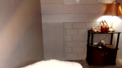 angel online show from March 24, 3:22 am