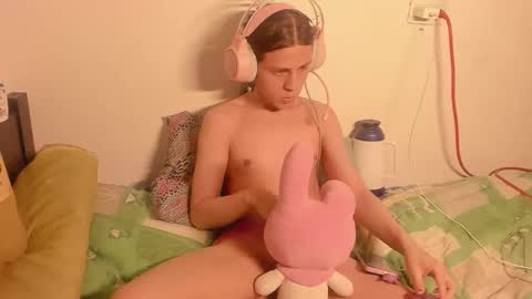 _baby_vi online show from December 22, 4:06 am