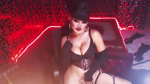 GoDDess  Chloe online show from December 10, 6:06 pm