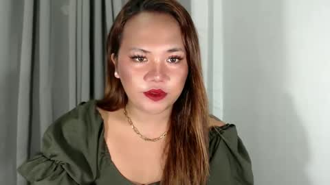 Snapshot of _lovelyyan69_ chatting on March 4, 8:02 am _lovelyyan69_ online show from March 4, 8:02 am