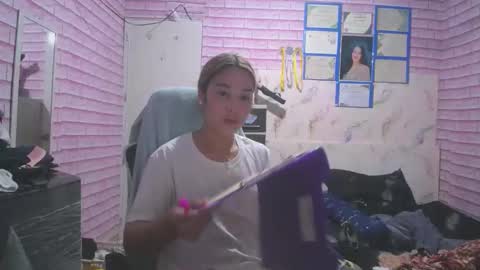 julia online show from September 15, 5:56 am
