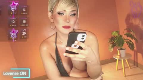 MORGAN KEEP ON FOLLOWING online show from February 28, 8:43 am