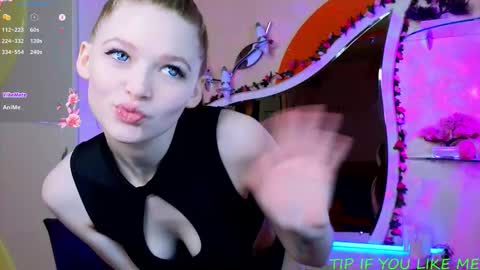 Abby online show from February 14, 5:42 pm