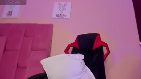 adonis_hot_xx online show from October 22, 10:02 pm