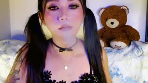 jasmine online show from November 29, 1:46 pm