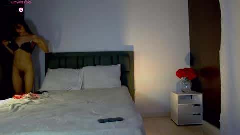 Alana Tobias online show from April 25, 2:25 pm