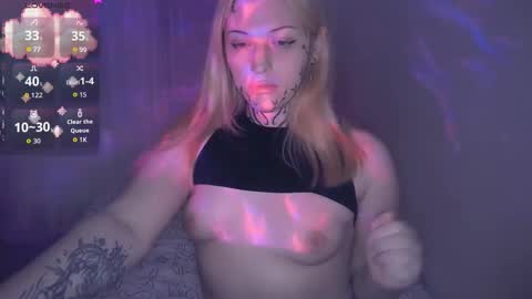 alexalarose online show from December 20, 1:00 am