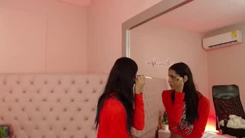 Sofia online show from February 6, 2:00 pm