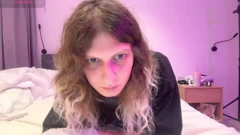 Snapshot of alicepinkhead chatting on October 20, 11:46 am AlicePinkhead online show from October 20, 11:46 am