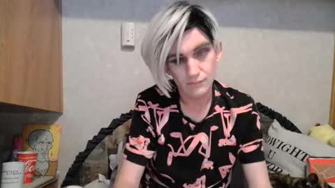 Alisha online show from March 22, 8:30 am