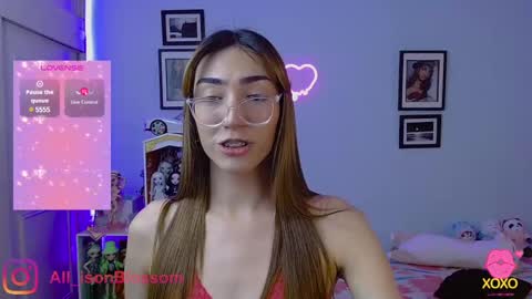   online show from December 3, 10:23 pm