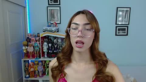   online show from March 5, 10:26 pm