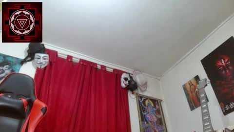 Amanda Valeska online show from November 9, 6:52 pm