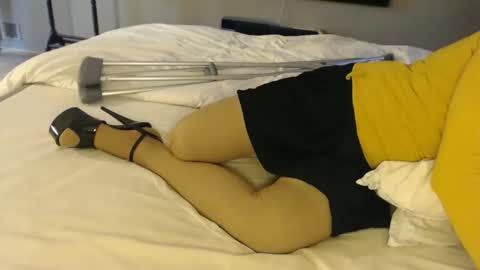 amputee_trans online show from February 17, 12:24 pm