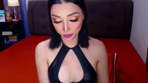 MS. AMALIA online show from December 16, 5:34 am