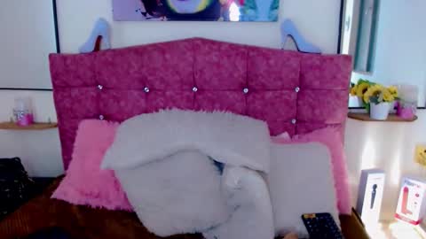 Angelis online show from November 24, 1:13 pm