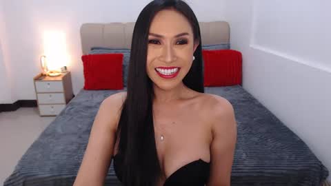 annabanana090690 online show from July 18, 1:01 am