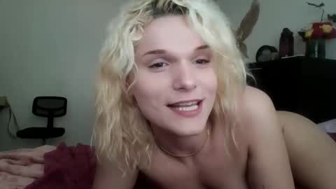 AnnaMarrie online show from December 14, 7:42 pm