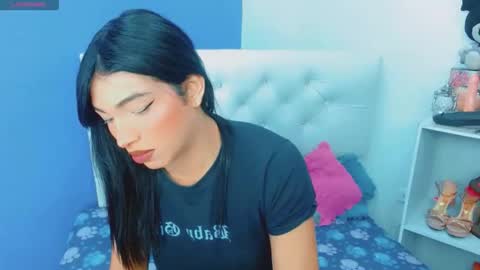 antonela_xx3 online show from February 16, 6:50 pm