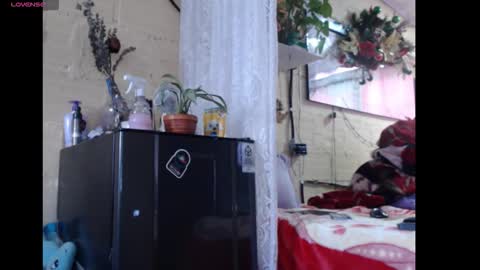 any simsom online show from March 1, 3:18 pm