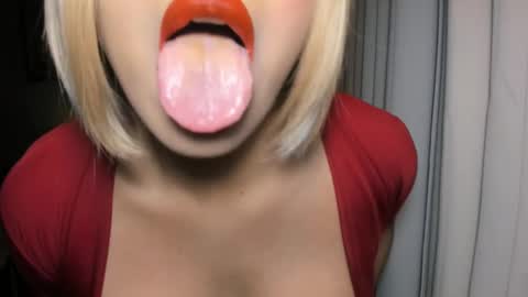 Alicia online show from March 2, 4:47 pm