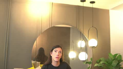 Ariaa online show from April 13, 6:45 pm