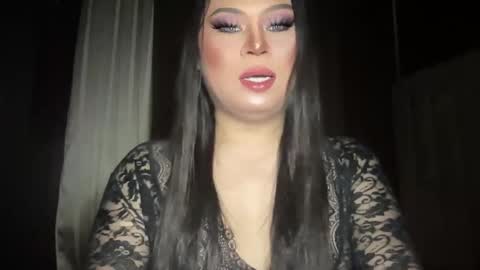 LOVELY online show from December 27, 3:06 pm