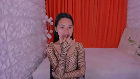 asianpetitefucker01 online show from January 13, 5:10 pm