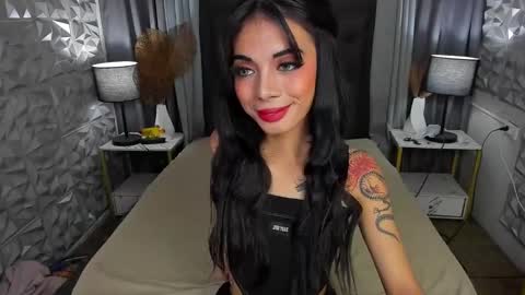 Snapshot of asianprettypetite chatting on December 6, 5:28 pm CHESKA online show from December 6, 5:28 pm