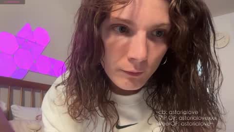 AstoriaLove online show from April 8, 3:08 am