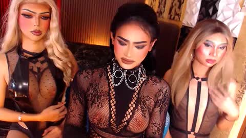 athisamoore online show from March 10, 8:23 pm