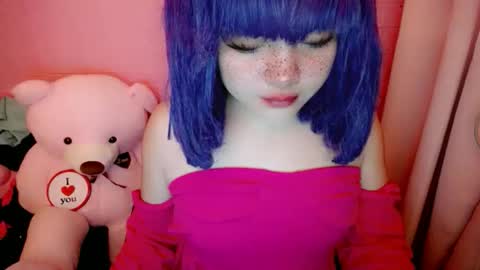 cute online show from February 17, 12:29 am