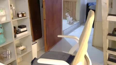 Rhian online show from December 21, 4:18 am