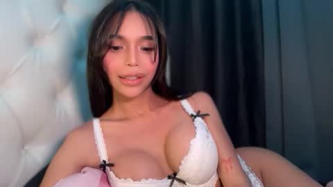 babysabrinaxx online show from November 9, 6:08 pm