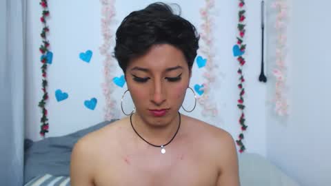 Snapshot of barbie_girl_1111 chatting on October 11, 3:42 am barbie_girl_1111 online show from October 11, 3:42 am