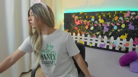 bellaroge online show from April 2, 4:54 am