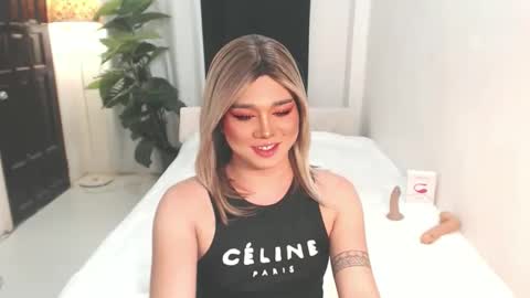 bestgirljulia online show from January 8, 7:56 am