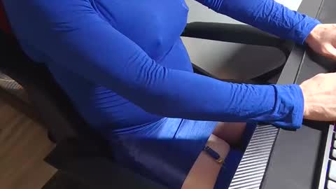 BiCDRachel online show from December 1, 1:35 pm