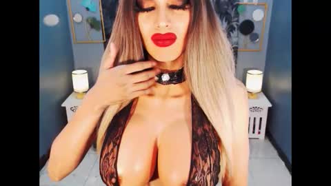 Loraine Cruz online show from April 15, 11:37 am