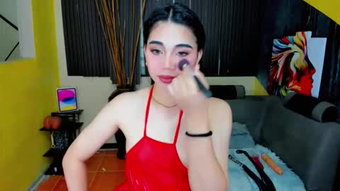 kiaaannaaaa online show from February 4, 6:07 am