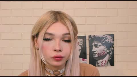 blondy_fina online show from October 26, 5:58 am