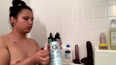 blossom 3 online show from March 22, 8:13 pm