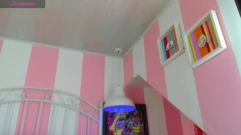 bouncing_bunnyxxx69 online show from March 18, 4:13 am