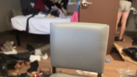 brickmeup online show from April 16, 2:45 am