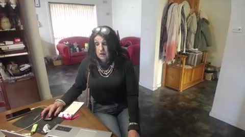 Snapshot of bridgetfouru chatting on September 23, 5:24 am bridgetfouru online show from September 23, 5:24 am