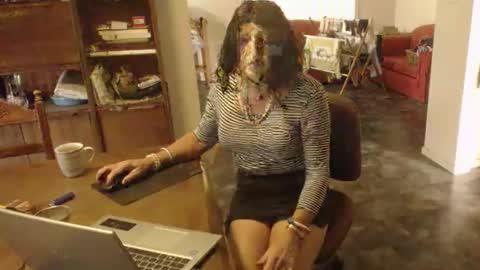 Snapshot of bridgetfouru chatting on October 1, 4:24 am bridgetfouru online show from October 1, 4:24 am