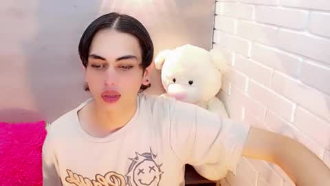 Snapshot of britney_ortega chatting on October 10, 8:21 pm britney_ortega online show from October 10, 8:21 pm