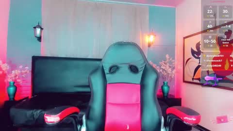  ChannelR  online show from March 14, 11:25 am