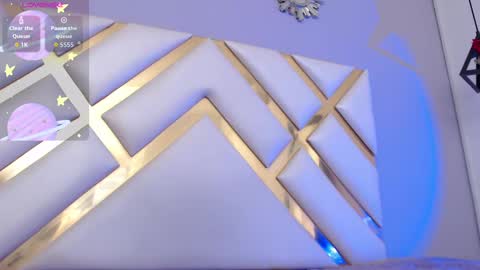 Becky Anders  online show from October 1, 6:08 pm