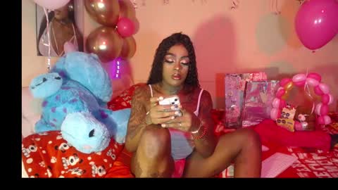 butterfly_rouse online show from November 8, 6:14 am